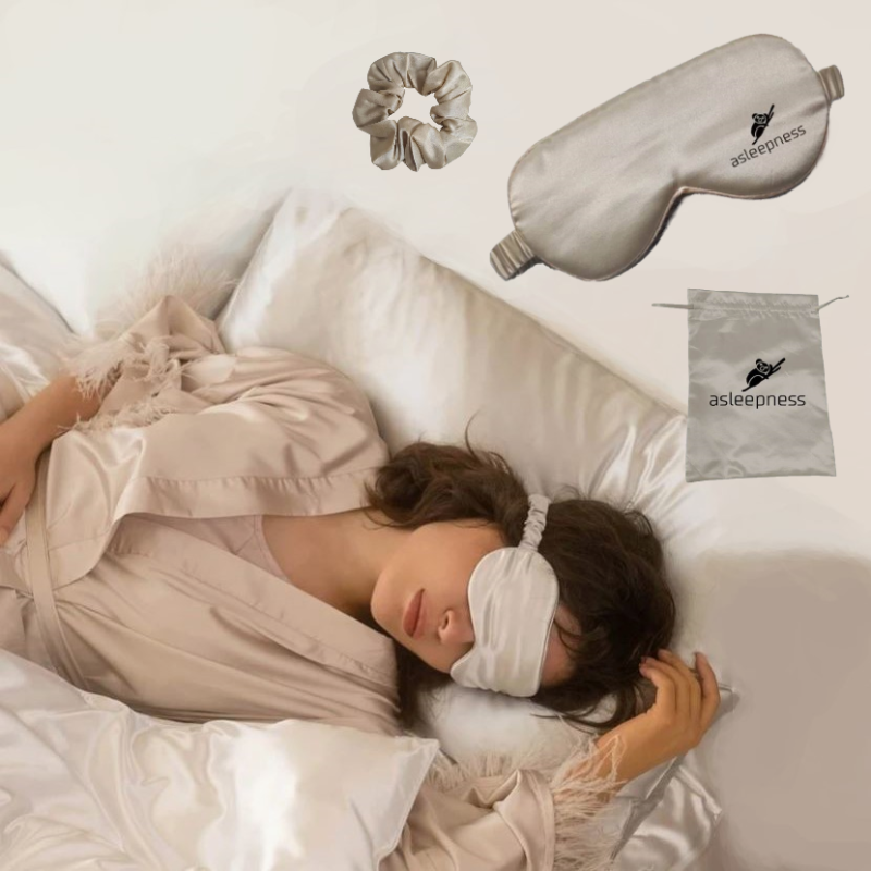 Sov bedre og oplev sundere hud med luksus sovemaske og øjenmaske i rent silke.
