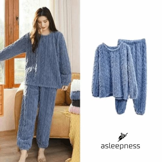 Blå fleece pyjamas sæt, hyggetøj og nattøj i small og medium 2 delt