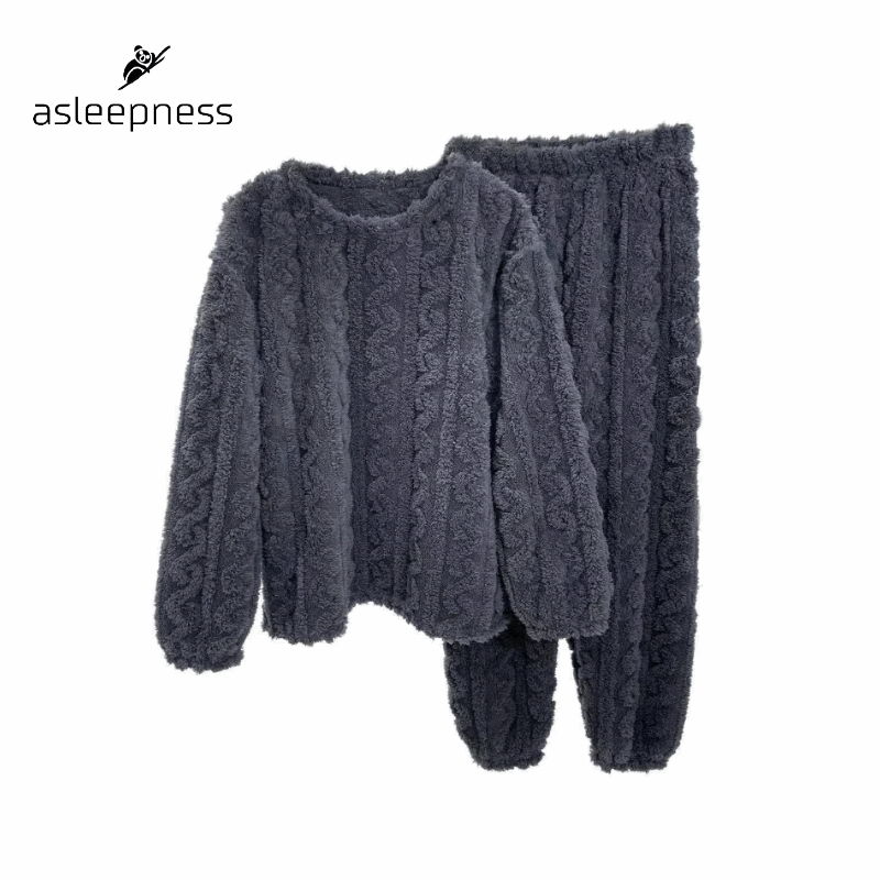 Mørke grå fleece pyjamas sæt, hyggetøj og nattøj i small og medium i 2 dele