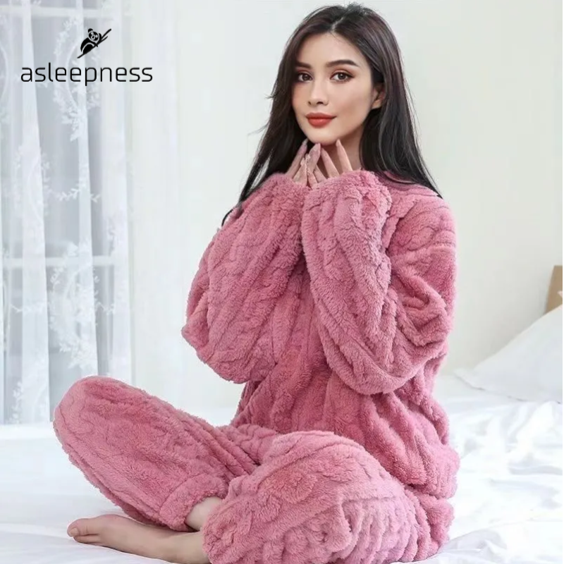 Rosa fleece pyjamas sæt, hyggetøj og nattøj i small og medium i 2 dele