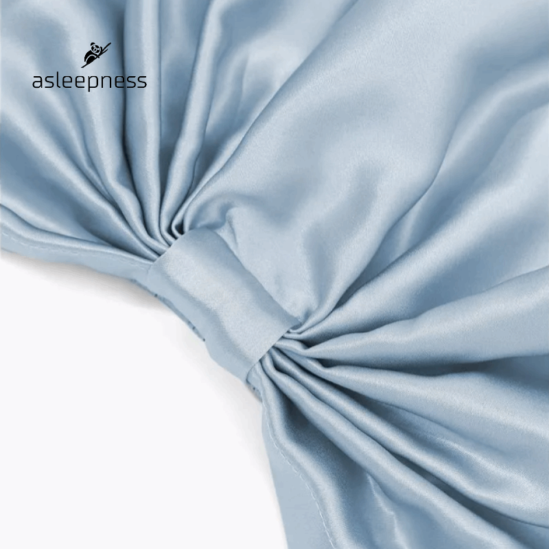 Komfortabelt og åndbart Hårhætte og sovehætte i blå med 100% Mulberry 22 Momme A6 Silkekvalitet med dobbelt elastik
